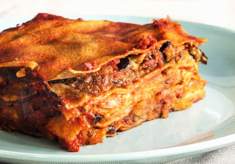 Whole wheat lasagna with eggplant and smoked scamorza | vegetarian recipe
