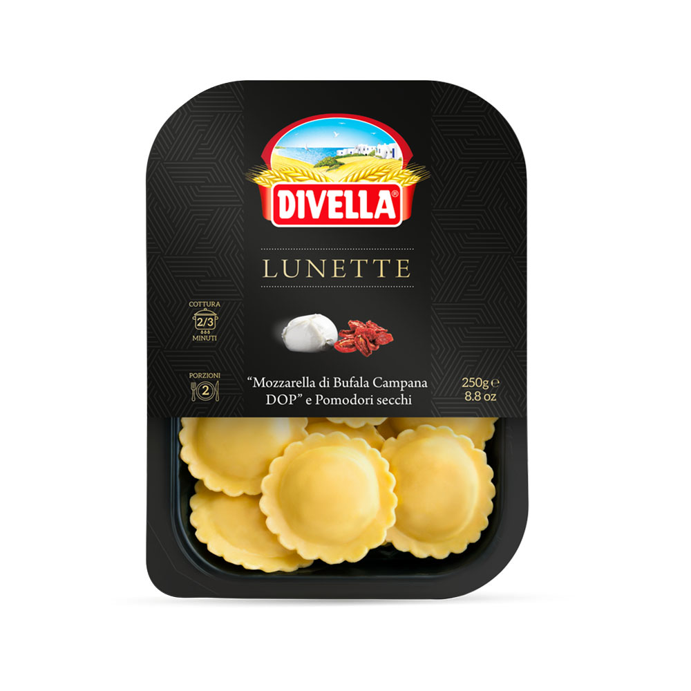 Lunette con Mozzarella di Bufala Campana DOP e Pomodori Secchi
